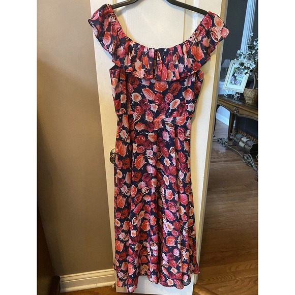 Betsy Johnson‎ Blue Pink Floral Long Sleeveless Dress Size 6 NWOT - Picture 2 of 3